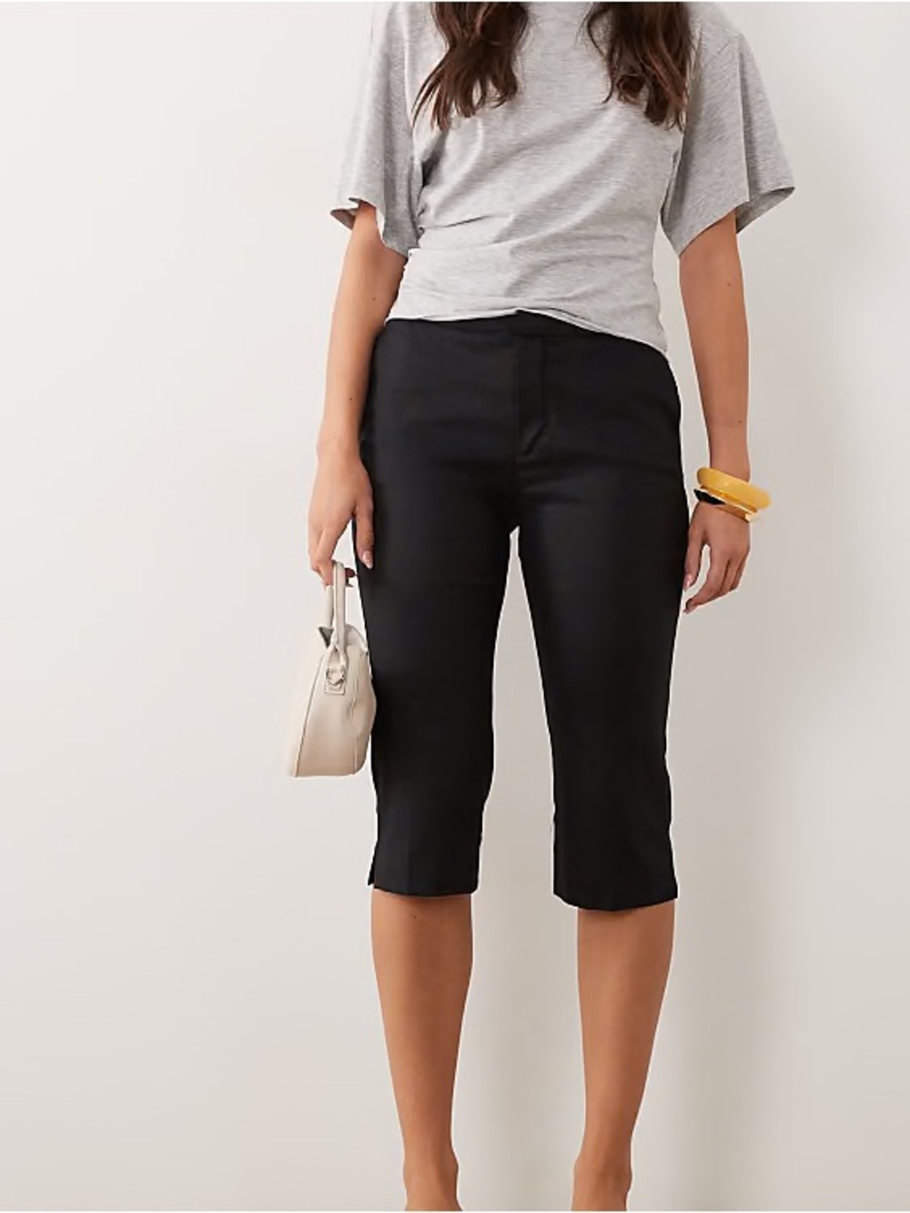 LOFT Black Cropped Capri Pants